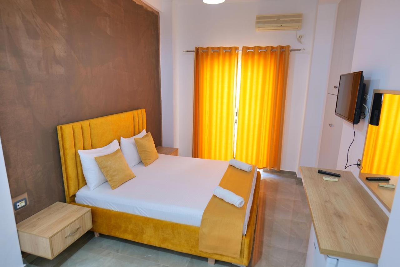 Hotel Adi-Vera Саранда Экстерьер фото