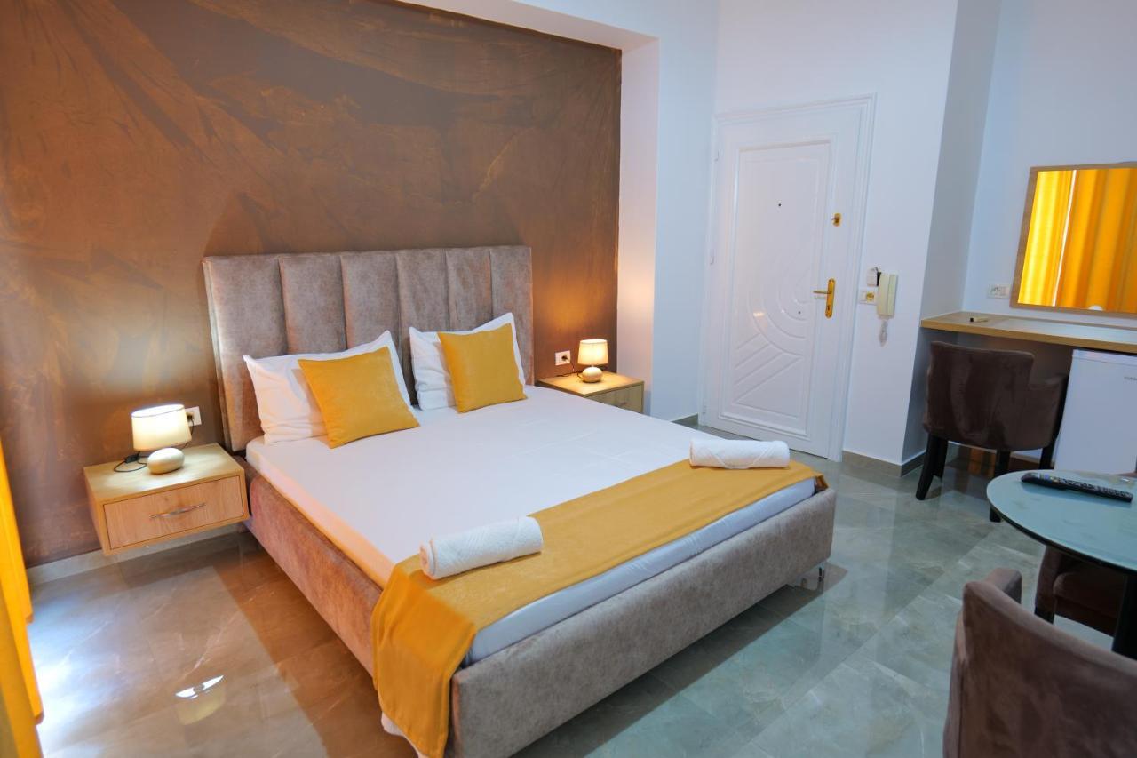 Hotel Adi-Vera Саранда Экстерьер фото