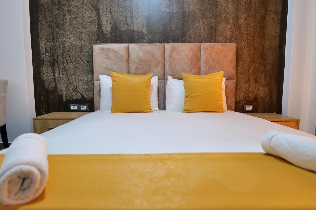 Hotel Adi-Vera Саранда Экстерьер фото